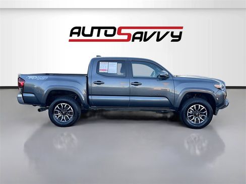 Used 2023 Toyota Tacoma TRD Sport image 8
