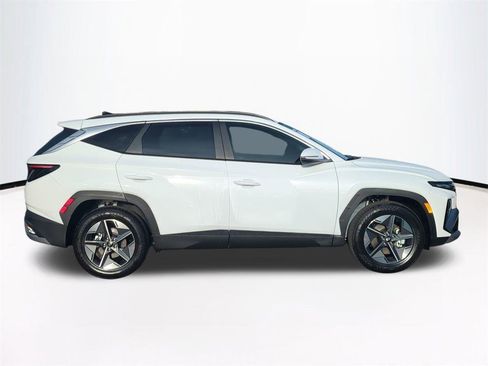 New 2026 Hyundai Tucson SEL image 4