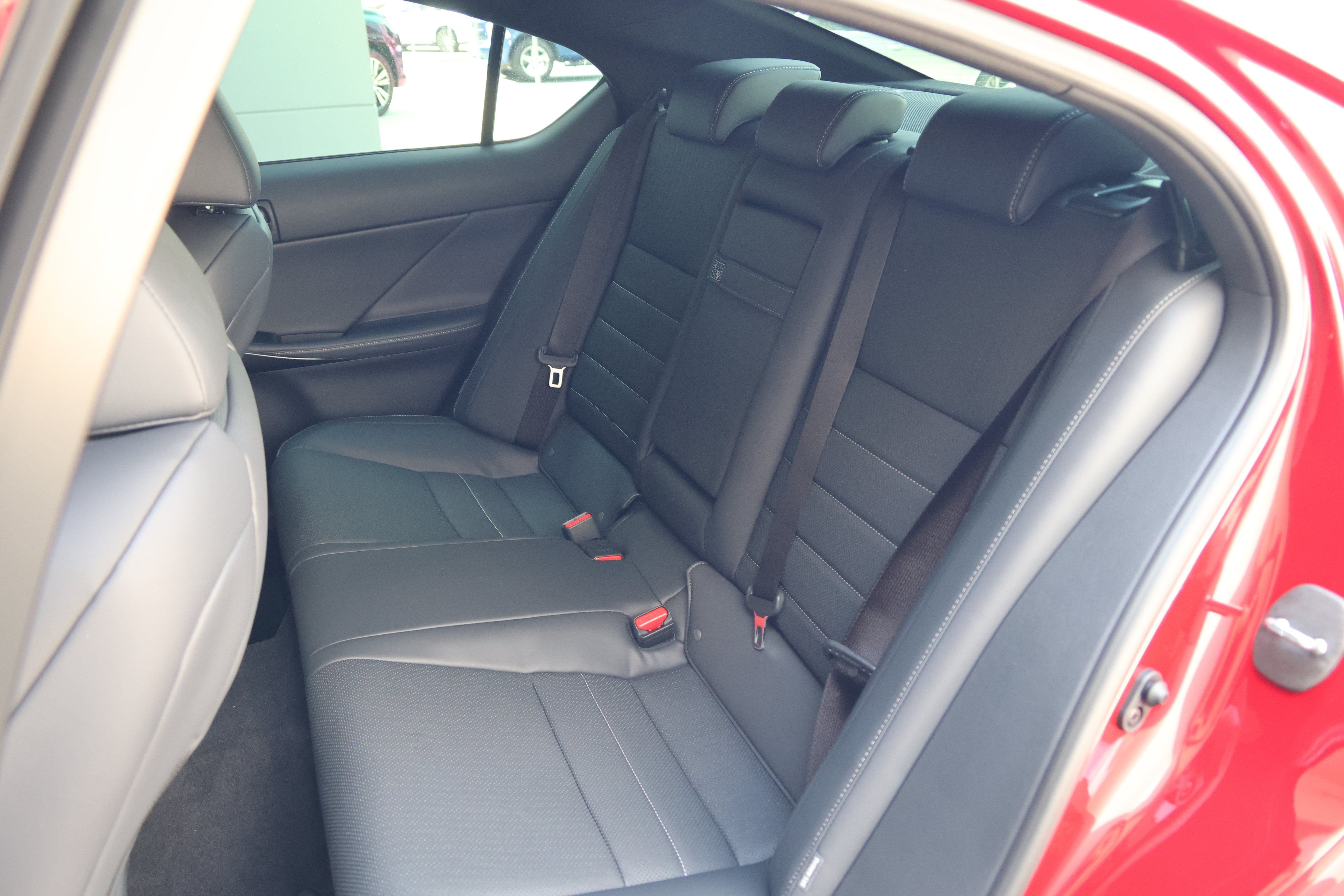 Certified 2026 Lexus IS 350 F Sport w/ Technology Package RWD image 38