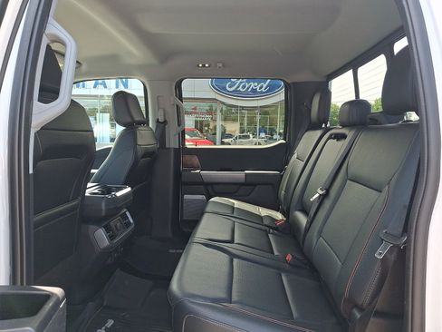 Used 2021 Ford F150 Lariat w/ Equipment Group 501A Mid AWD/4WD image 11