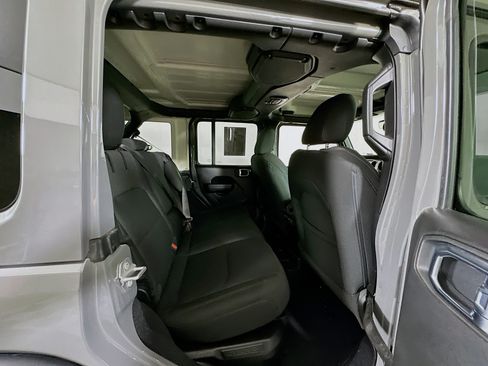 Used 2023 Jeep Wrangler Unlimited w/ 8.4" Radio Group AWD/4WD image 29