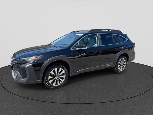 Certified 2025 Subaru Outback Limited image 5