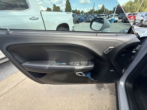 Used 2022 Dodge Challenger R/T Scat Pack w/ Dynamics Package image 54