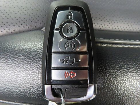 Used 2025 Ford F150 Lariat image 70