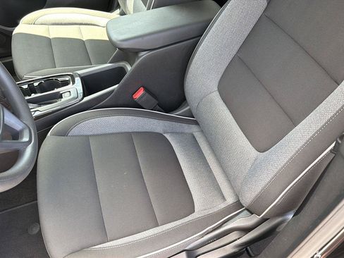 Certified 2025 Chevrolet TrailBlazer LT FWD image 28