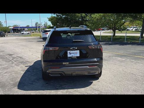Used 2025 Chevrolet Equinox ACTIV w/ Safety and Technology Package AWD/4WD image 35