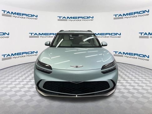 Used 2023 Genesis GV60 Advanced AWD/4WD image 8