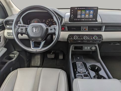 Used 2024 Honda Pilot EX-L image 19