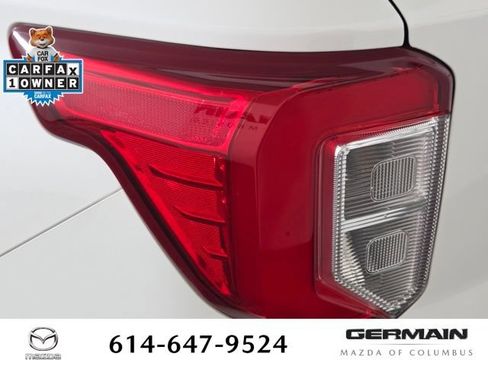 Used 2022 Ford Explorer XLT w/ Equipment Group 202A AWD/4WD image 16