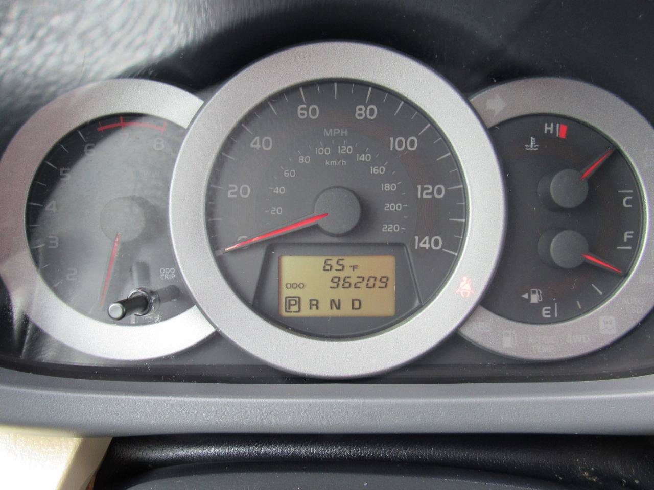 Used 2012 Toyota RAV4 4WD w/ Value Pkg image 18