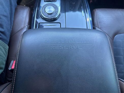 Used 2020 Nissan Armada Platinum w/ Platinum Reserve Package image 15
