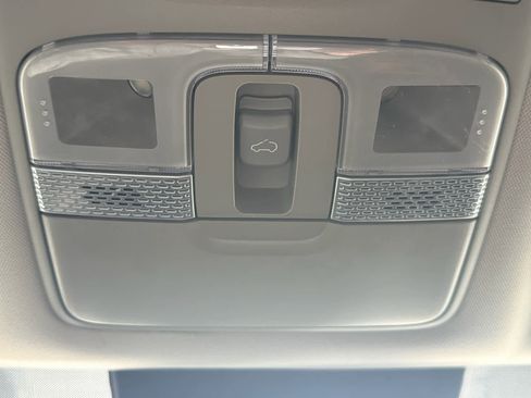 Used 2023 Kia Telluride S w/ S Sunroof Package FWD image 48