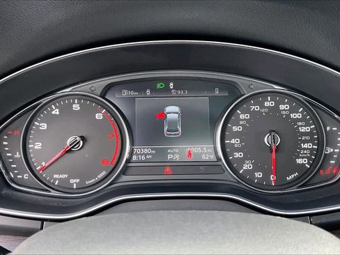 Used 2021 Audi Q5 Premium w/ Convenience Package image 26