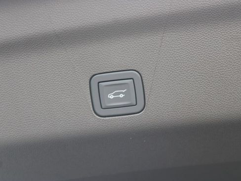 New 2026 Chevrolet Tahoe LT w/ Comfort Package RWD image 17
