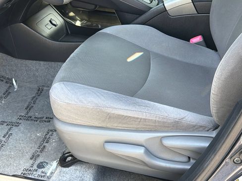 Used 2012 Toyota Prius Three FWD image 18