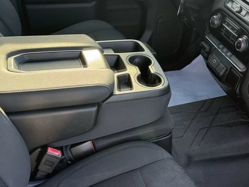 Used 2020 Chevrolet Silverado 1500 Custom w/ Custom Max Trailering Package AWD/4WD image 16