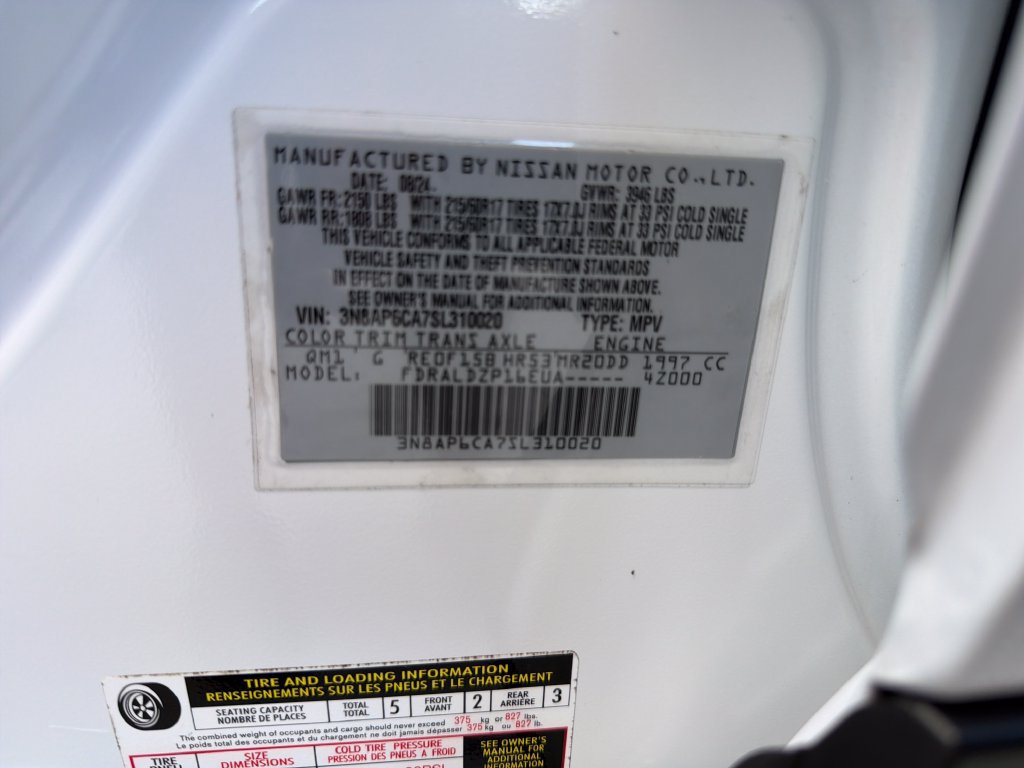 Certified 2025 Nissan Kicks SV FWD image 31