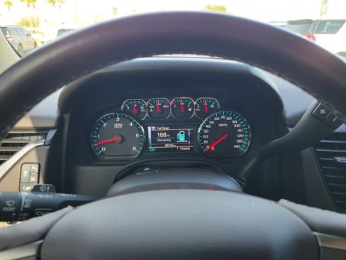 Used 2015 Chevrolet Tahoe LTZ image 14