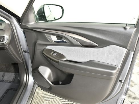 Used 2022 Chevrolet TrailBlazer LT image 40