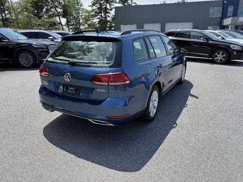 Used 2019 Volkswagen Golf S w/ Driver Assistance Package AWD/4WD image 4