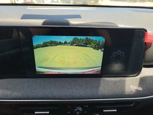 New 2025 Nissan Kicks SV w/ Illumination Package image 10