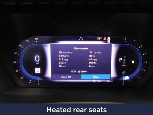 Used 2023 Volvo XC90 B6 Plus image 34