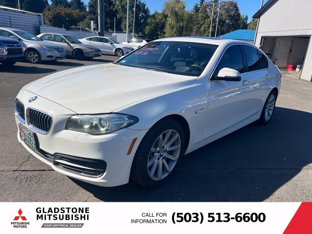 Used 2014 BMW 535d Sedan RWD image 2