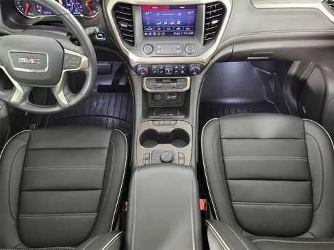 Used 2022 GMC Acadia Denali w/ Denali Ultimate Package image 14