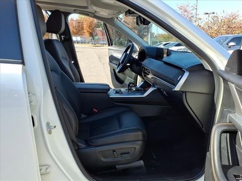 Used 2025 MAZDA CX-70 Plug-In Hybrid w/ Premium Pkg image 16