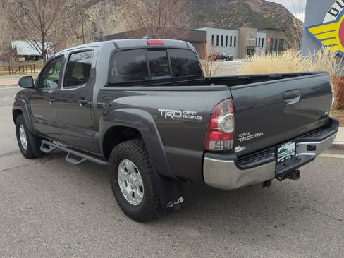 Used 2013 Toyota Tacoma w/ TRD Off-Road Pkg image 5