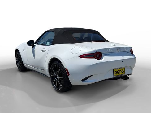 New 2026 MAZDA MX-5 Miata Grand Touring RWD image 3