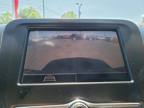 Used 2022 Chevrolet Equinox LT AWD/4WD image 25