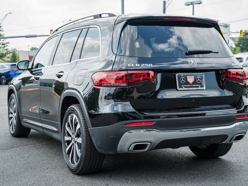 Certified 2023 Mercedes-Benz GLB 250 4MATIC image 5