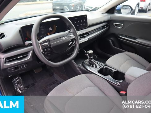 Used 2025 Kia K4 FWD image 9