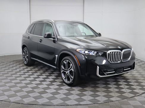 Certified 2026 BMW X5 xDrive40i w/ Premium Package image 4