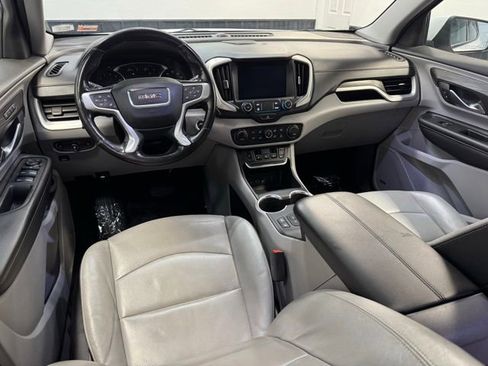 Used 2019 GMC Terrain SLT w/ Preferred Package FWD image 9