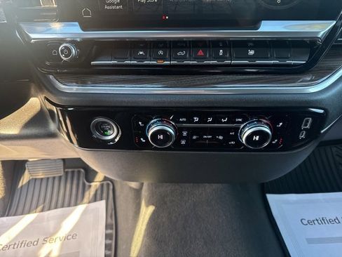 Used 2023 GMC Sierra 1500 Elevation image 16