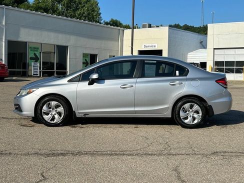 Used 2013 Honda Civic LX image 4