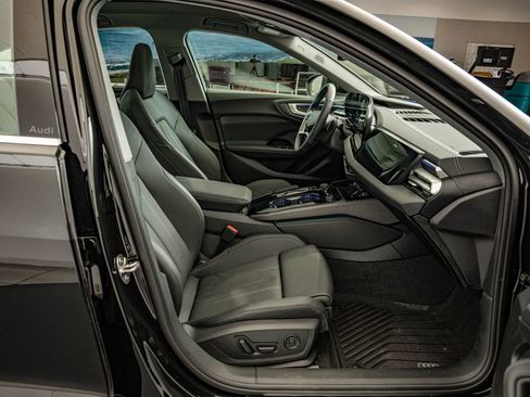 Used 2025 Audi A5 2.0T Premium Plus w/ Premium Plus image 33