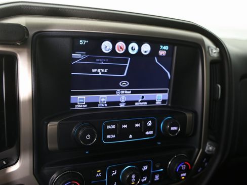 Used 2019 GMC Sierra 2500 Denali w/ Duramax Plus Package image 8