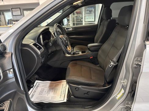 Used 2018 Jeep Grand Cherokee Laredo AWD/4WD image 15