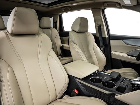 Certified 2024 Acura MDX SH-AWD image 22