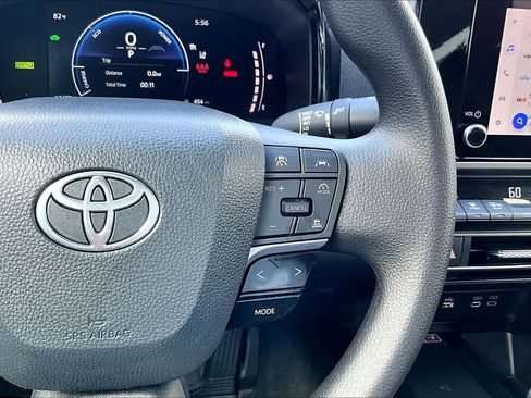 Used 2026 Toyota Camry LE FWD image 24