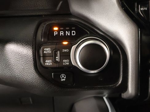 Used 2023 RAM 1500 Big Horn AWD/4WD image 9
