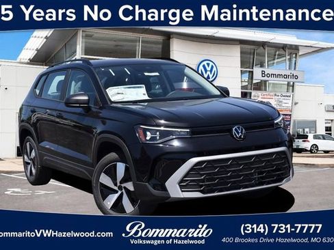 New 2026 Volkswagen Taos S AWD/4WD image 1