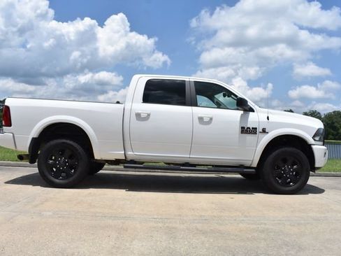 Used 2017 RAM 2500 Big Horn w/ Night Special Edition AWD/4WD image 7