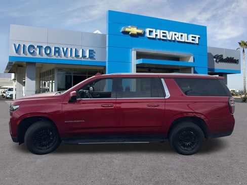 Used 2022 Chevrolet Suburban LS image 7