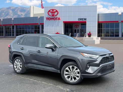 Used 2025 Toyota RAV4 XLE Premium image 1