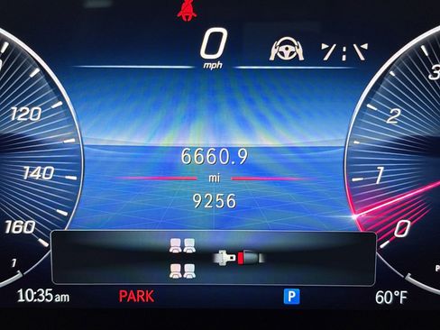 Certified 2025 Mercedes-Benz GLS 450 4MATIC image 16