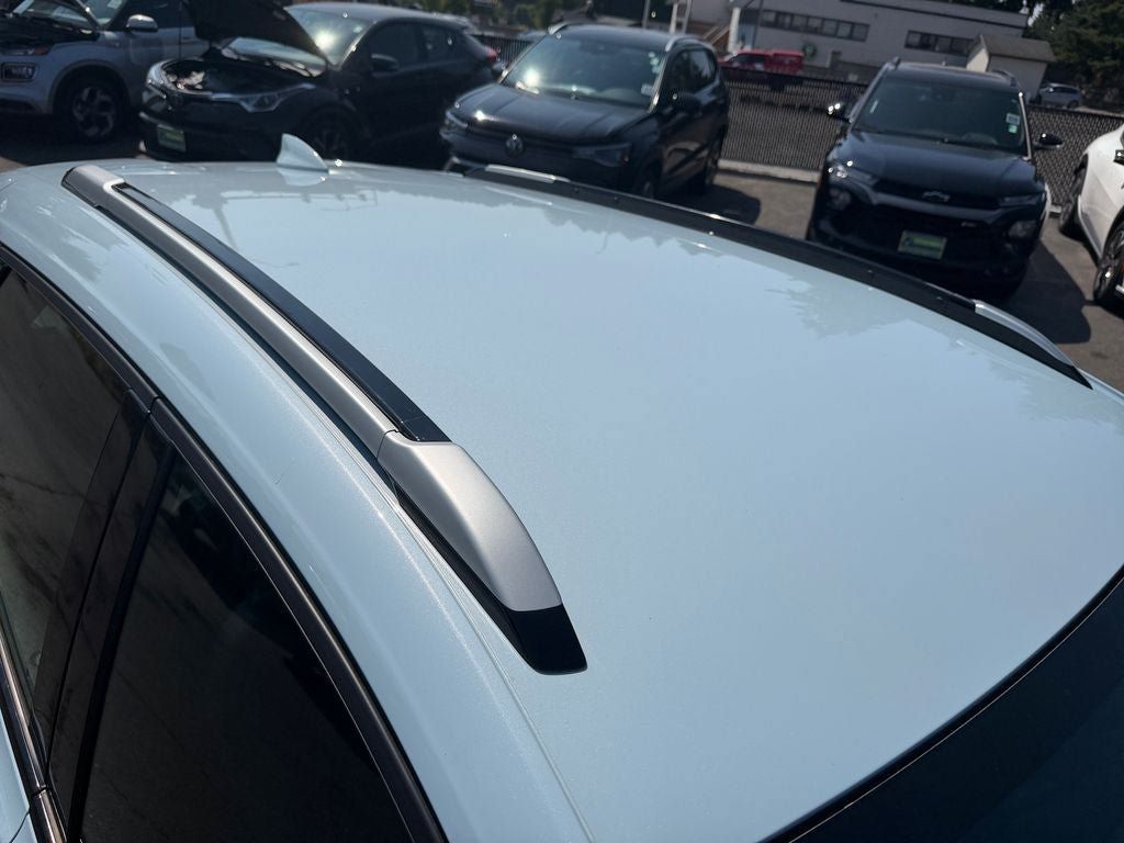 Used 2023 Chevrolet Bolt EUV LT w/ Convenience Package FWD image 28